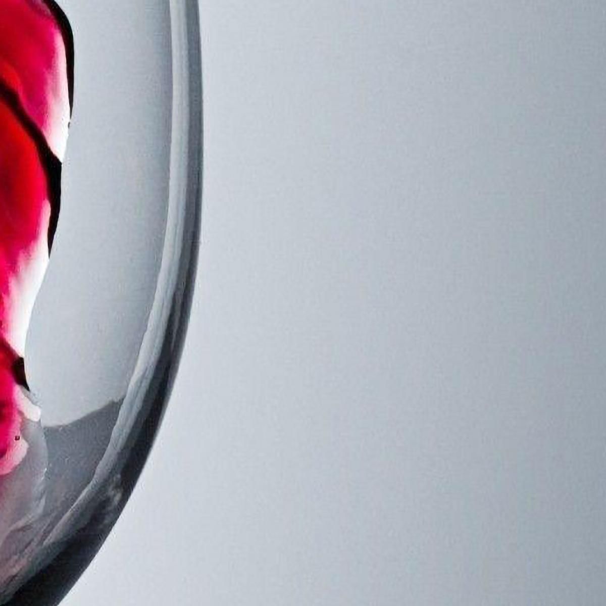 Modern Painting Red Wine Being Poured Into A Glass On A Light Background foo120 canvas print